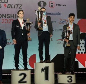 Lire la suite à propos de l’article Maxime Vachier-Lagrave champion du Monde de Blitz, Alireza Firouzja médaille de bronze !